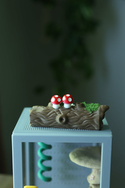 Jumping Spider Decor – Enchanting Fairy Terrarium Accent jumping spider - Spooder Nook