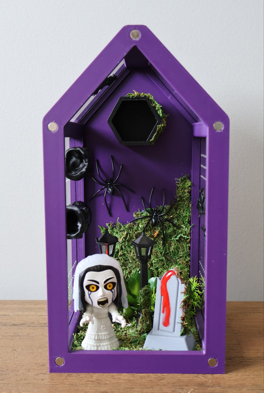 Jumping Spider Enclosure - Black Widow - 4x4x9