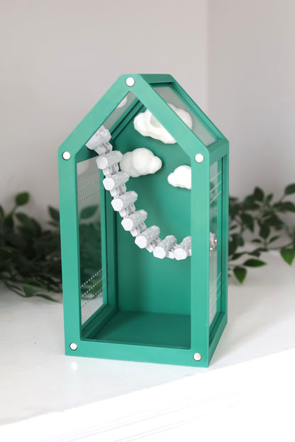 3D-printed jumping spider enclosure with canopy design & accessories