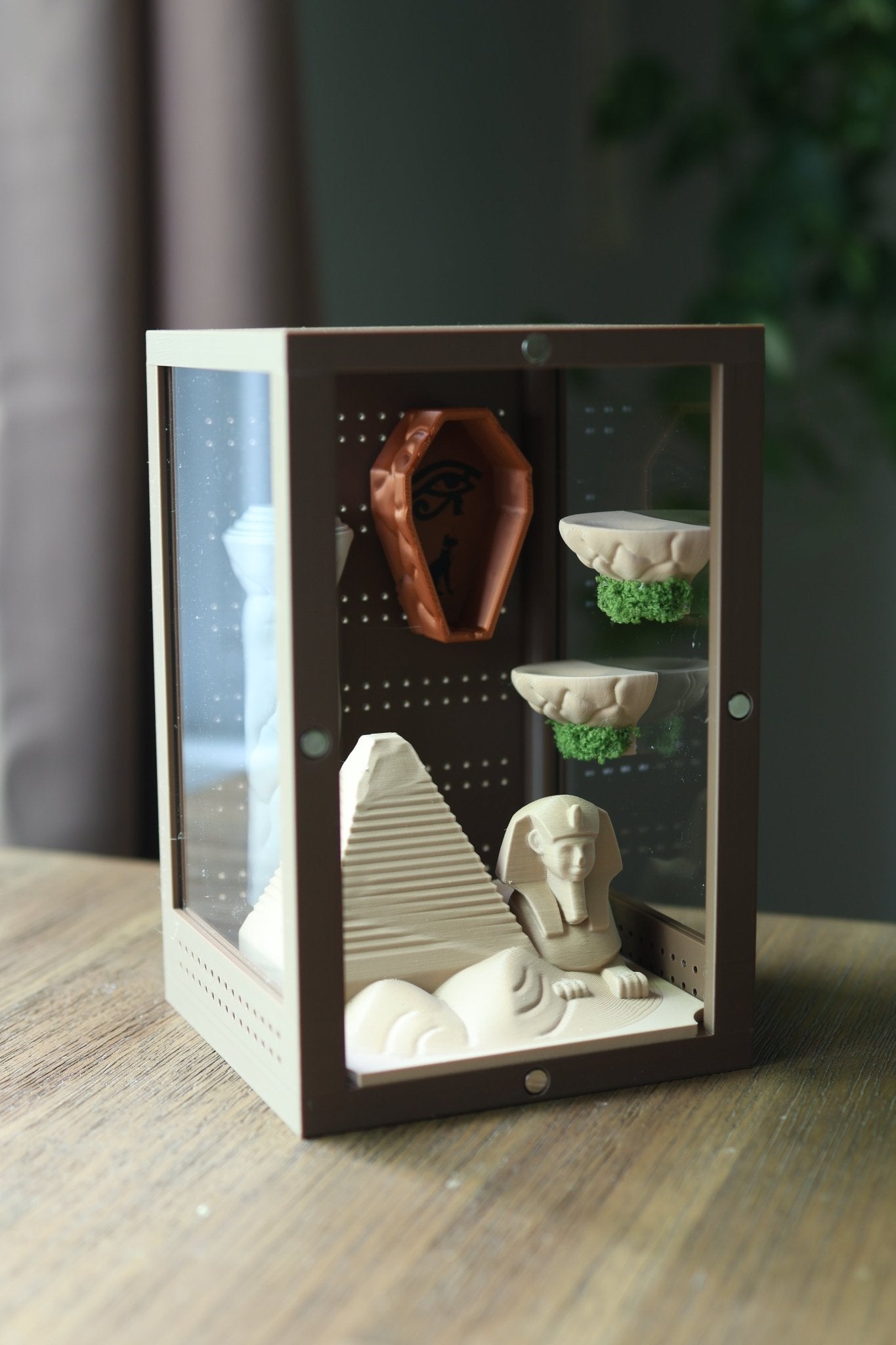 Jumping Spider Enclosure Decorated : Egyptian Theme Design