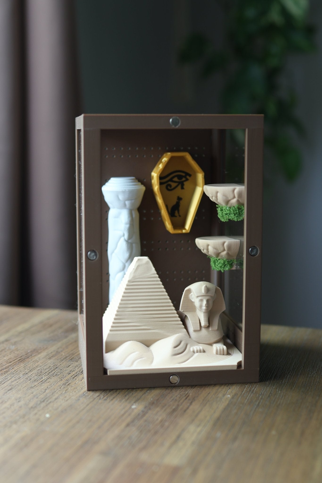 Jumping Spider Enclosure Decorated : Egyptian Theme Design