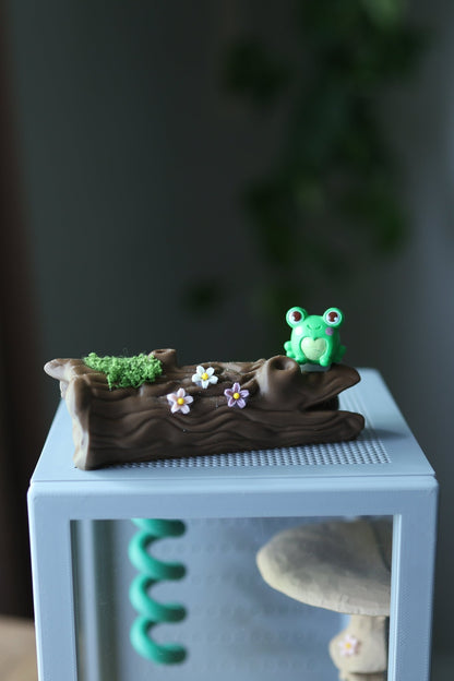 Jumping Spider Accessories – Fairy Tree Trunk Terrarium Decor jumping spider - Spooder Nook