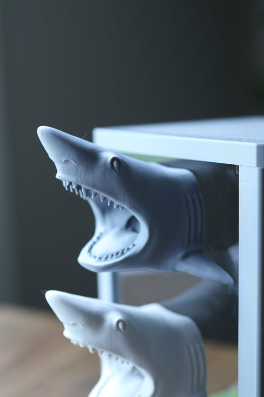 Jumping Spider Shark Head Hide – Enclosure Decor jumping spider - Spooder Nook