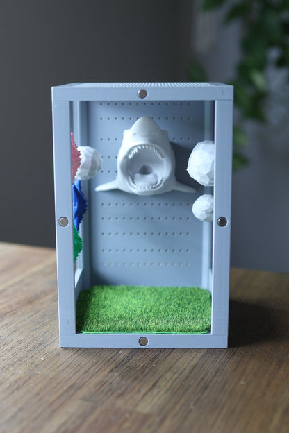 Jumping Spider Shark Head Hide – Enclosure Decor jumping spider - Spooder Nook