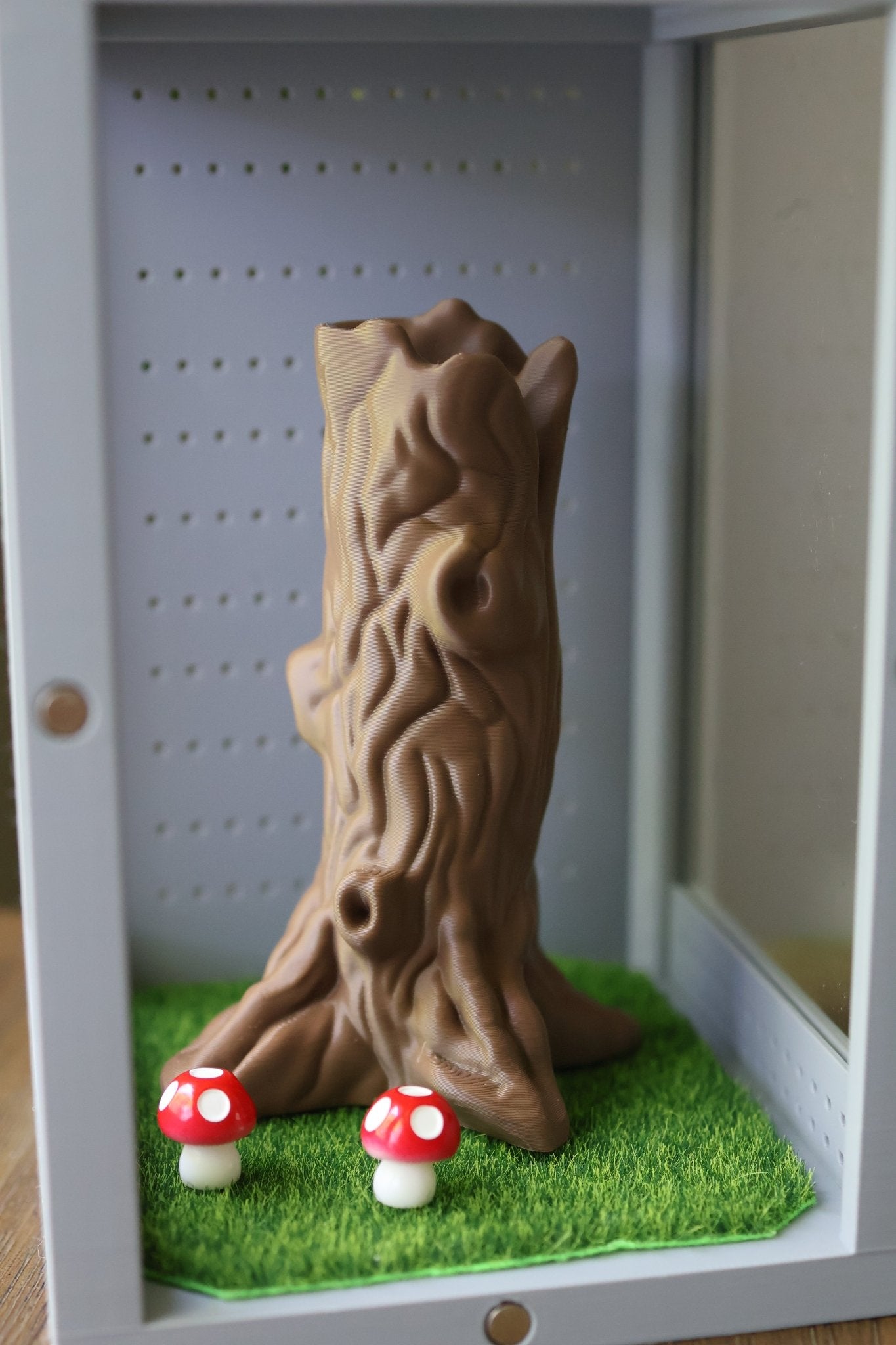 Tree Stump for Spider Enclosures - Natural style Terrarium Decor for Vivariums jumping spider - Spooder Nook